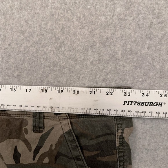 Wrangler Camo Cargo Shorts Men's 46 Relaxed Fit Military Grunge‎ Skater 10" - Picture 4 of 8